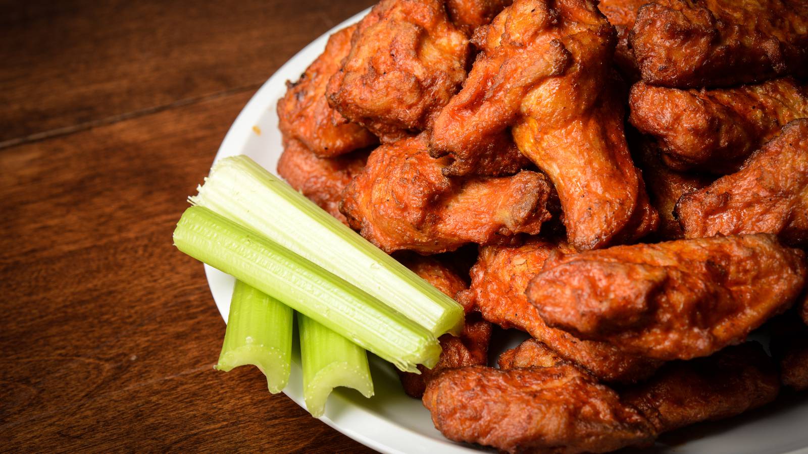 Celebrate National Chicken Wing Day with freebies and deals 102.3 KRMG