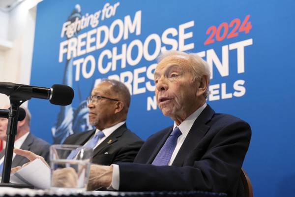Joe Lieberman's death leaves a hole at No Labels as it tries to recruit a 2024 third-party candidate