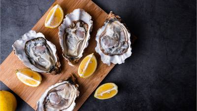 Raw oysters linked to 2 deaths in Florida