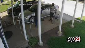 TPD ask for help identifying man that beat, robbed an elderly man in north Tulsa
