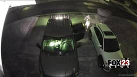 South Tulsa man wrestles gun away from thief in his driveway