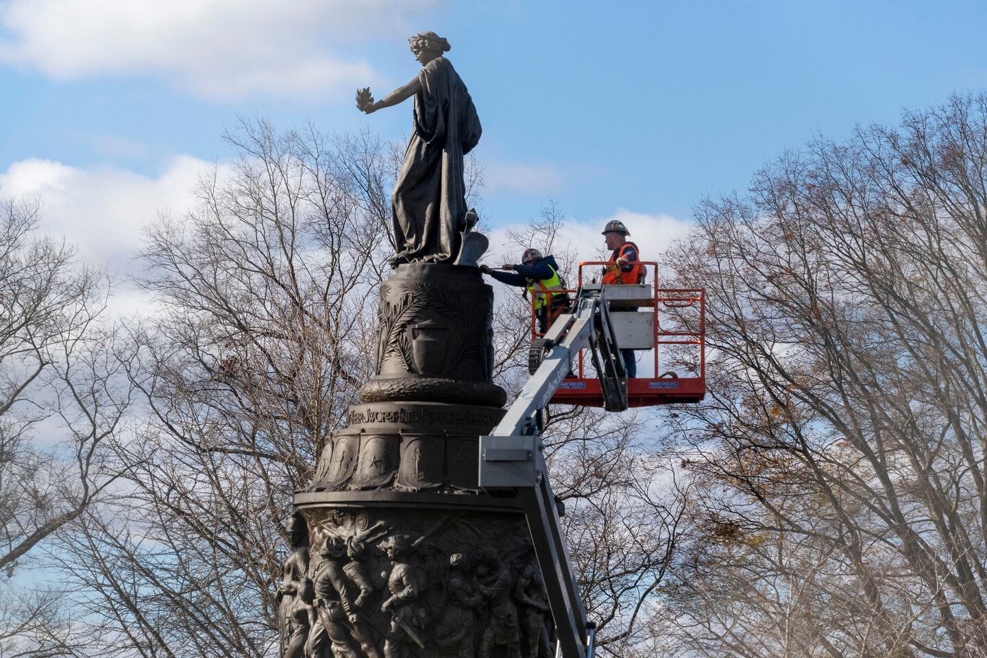 Arlington Confederate memorial